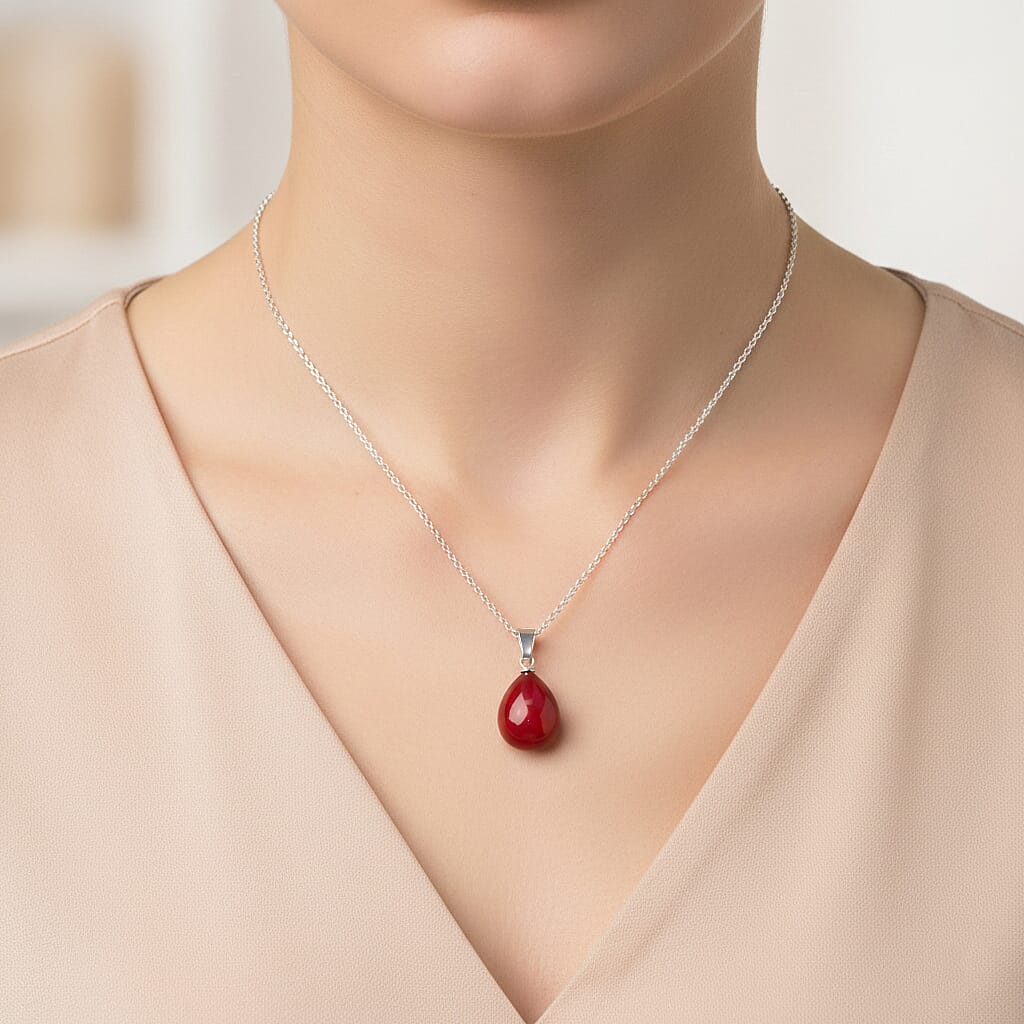 Red Shell Pearl Pendant with Chain (Size 20) in Silver Tone 12.00 Ct.