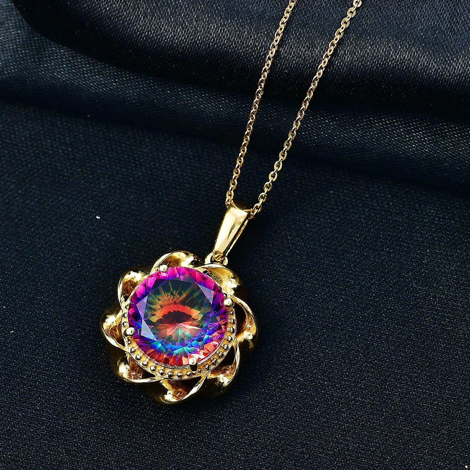D'Joy Nebula Quartz Doublet Pendant with Chain (Size 20) in Yellow Gold Plated Sterling Silver 7.29 Ct.