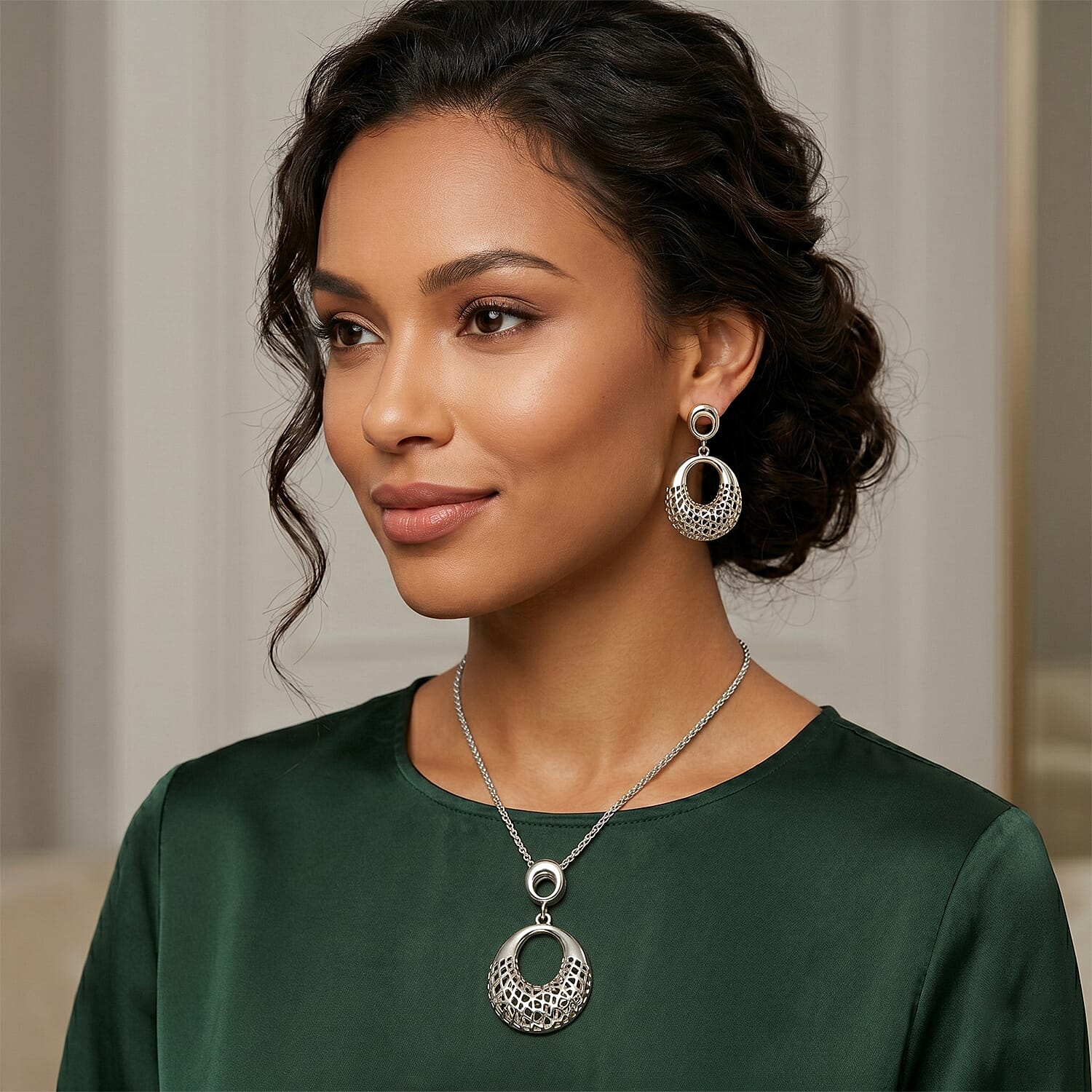 Set of 2 - Necklace (Size - 20-2) & Earring with Push Back in Silver Tone