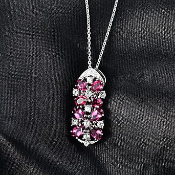 https://tjcuk.sirv.com/Products/44/4/4446473/Rhodolite-Garnet-White-Zircon-Pendant-with-Torn-Chain-19DC-Size-20-in-_4446473_1.jpg?w=342&h=342