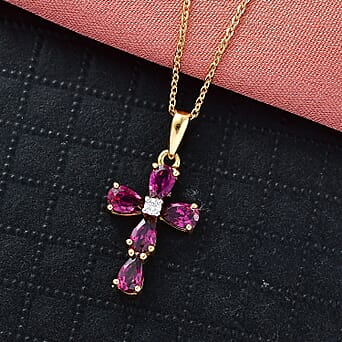 https://tjcuk.sirv.com/Products/44/5/4450230/Radiant-Ember-Garnet-Lab-Grown-Diamond-Pendant-with-Chain-Size-20-in-1_4450230_1.jpg?w=342&h=342
