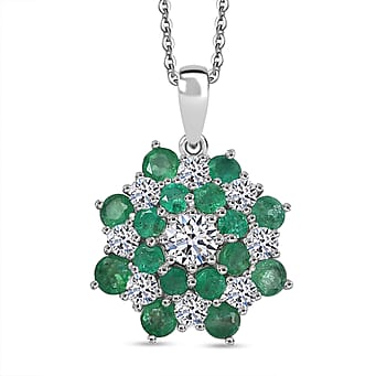 https://tjcuk.sirv.com/Products/44/5/4450782/Luxuriant-Zambian-Emerald-SI-GH-Lab-Grown-Diamond-Pendant-with-Chain-S_4450782.jpg?w=342&h=342