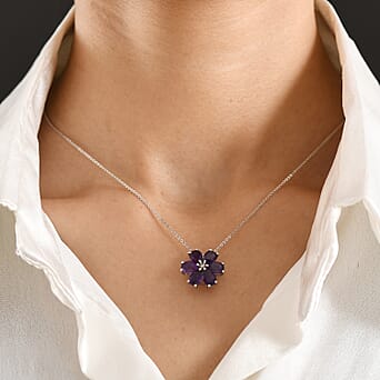 https://tjcuk.sirv.com/Products/44/5/4453444/African-Amethyst-White-Zircon-Pendant-with-Chain-Size-20-in-Platinum-O_4453444_1.jpg?w=342&h=342