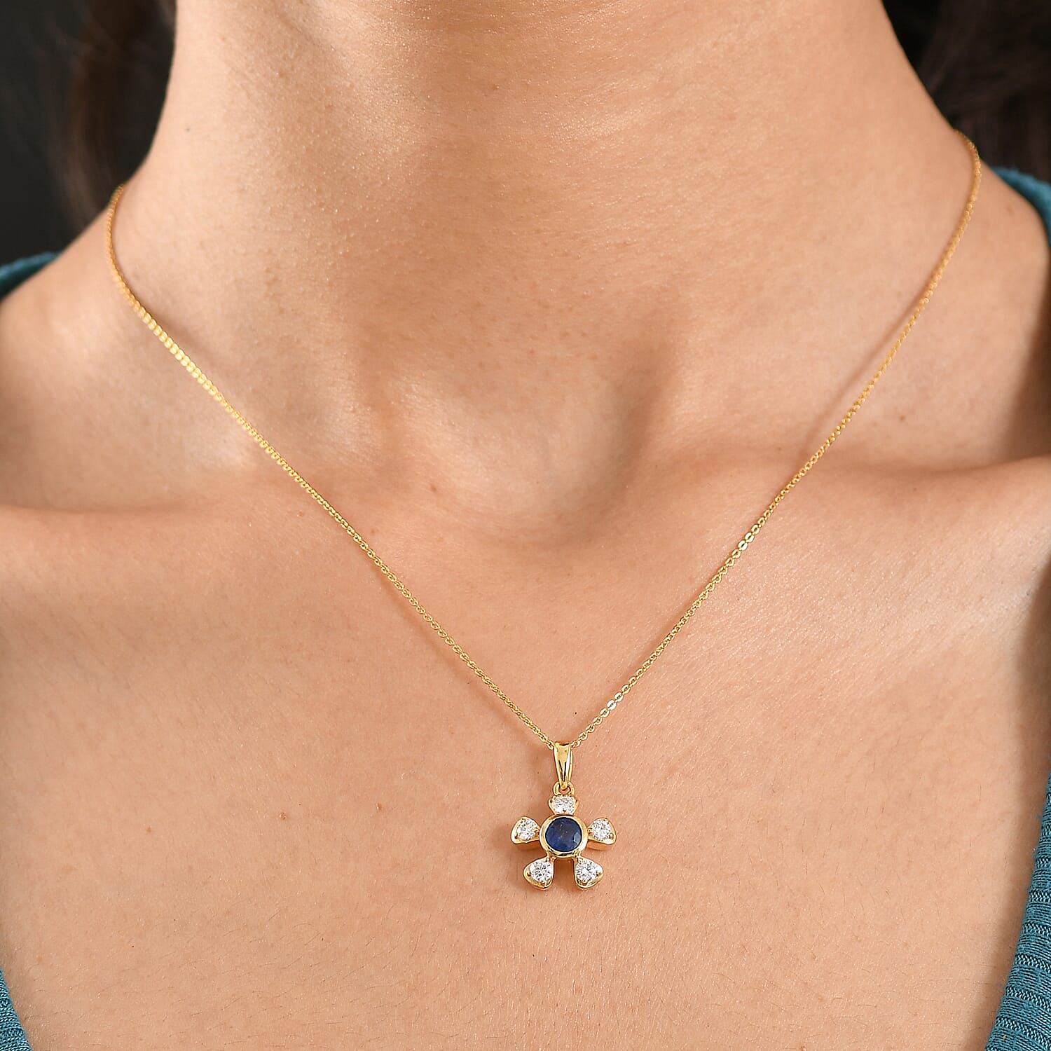 D'Joy AAA Natural Kashmir Kyanite & Moissanite Floral Halo Pendant with Chain (Size 20) in Yellow Gold Plated Sterling Silver 1.20 Ct.