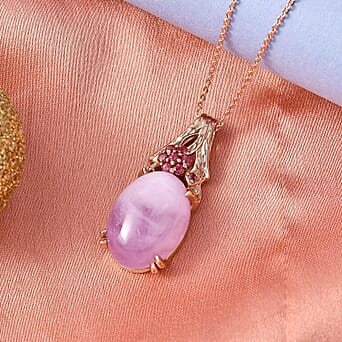 https://tjcuk.sirv.com/Products/44/5/4453998/Kunzite-Orissa-Rose-Garnet-Pendant-with-Chain-Size-20-Sterling-Silver-_4453998_2.jpg?w=342&h=342
