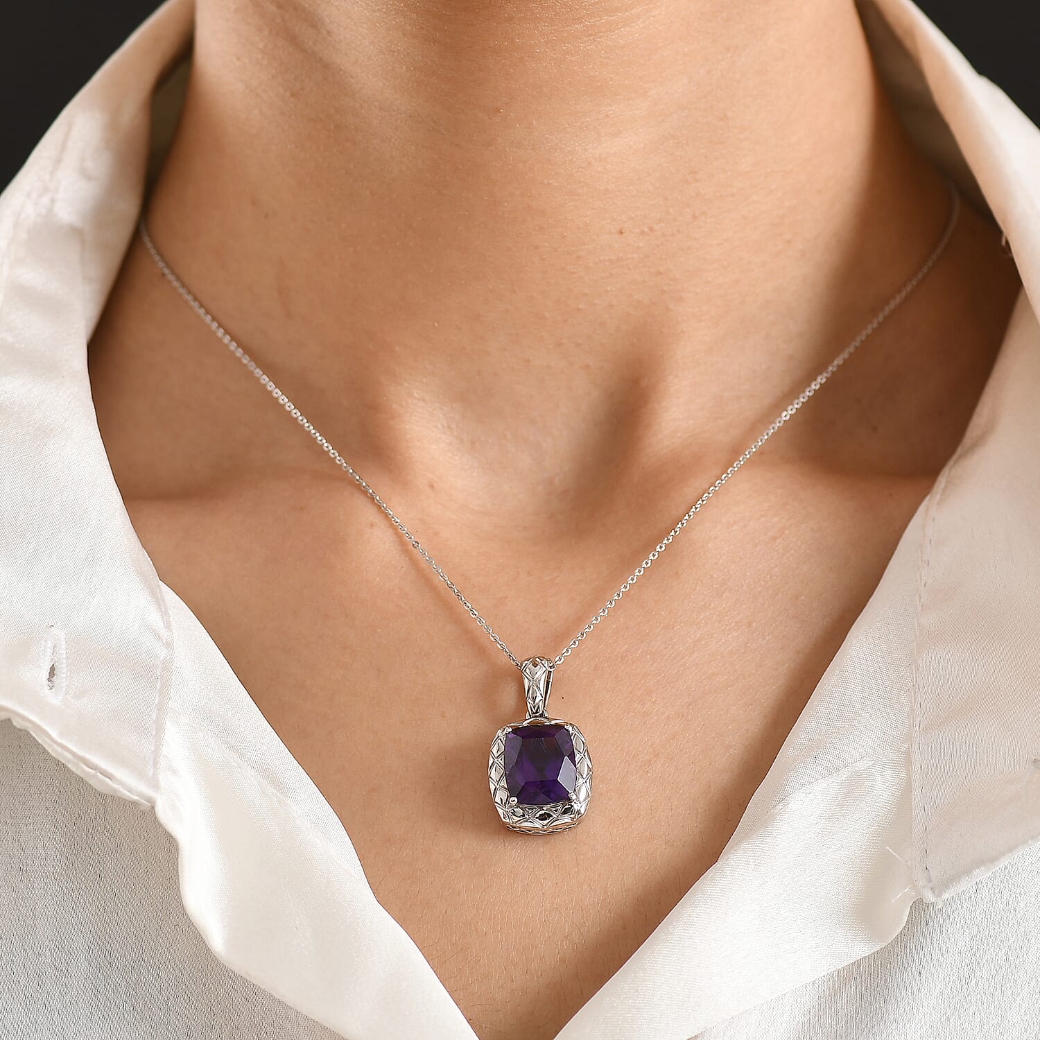D'Joy AAA African Amethyst Pendant with Chain (Size 20) in Rhodium Overlay Sterling Silver 5.25 Ct.