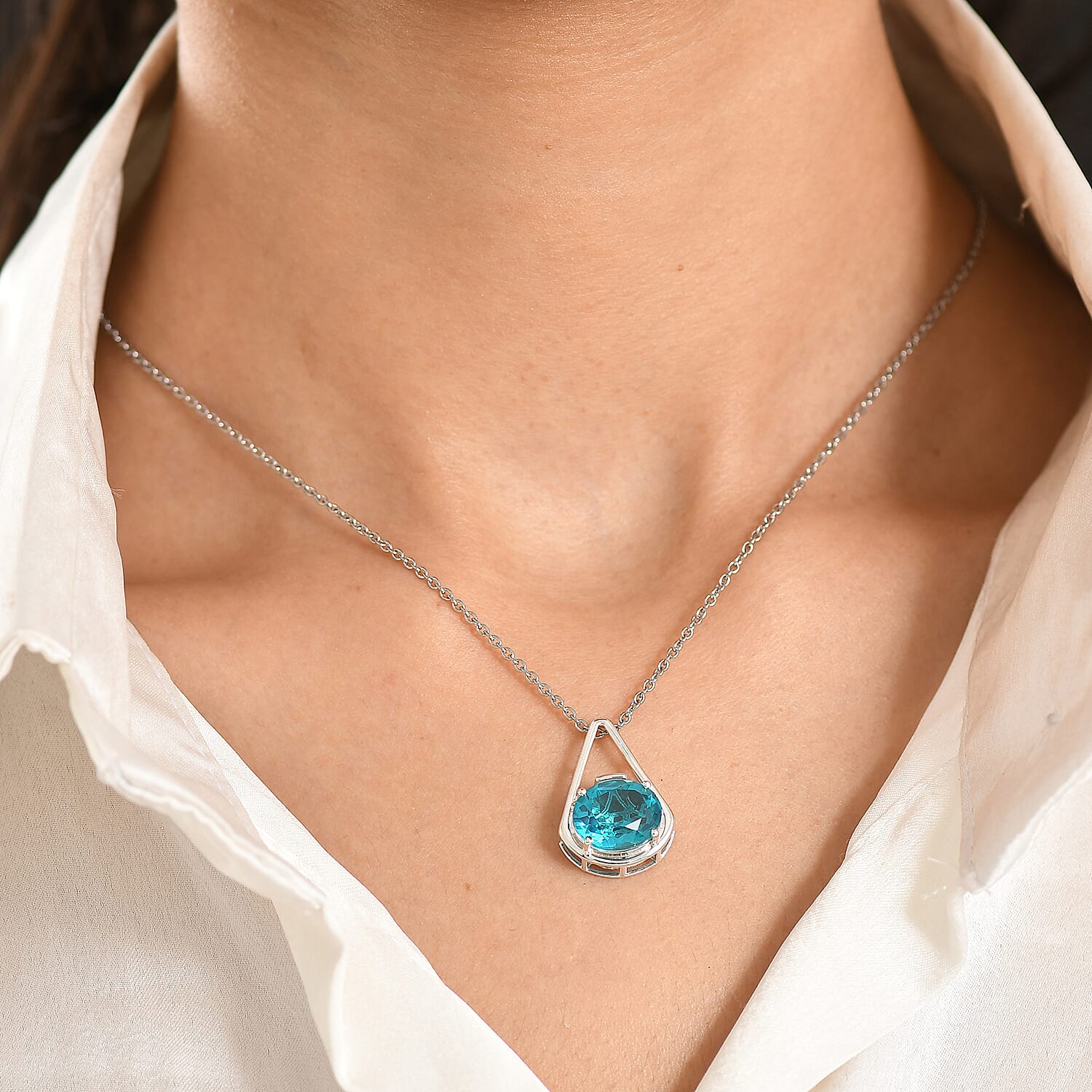 D'Joy Capri Blue Triplet Quartz Solitaire Drop Pendant with Chain (Size 20) in White Tone 5.00 Ct.