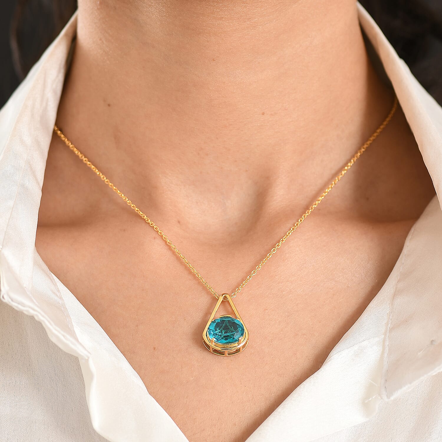 D'Joy Capri Blue Triplet Quartz Pendant with Chain (Size 20) in Yellow Gold Tone 5.00 Ct.