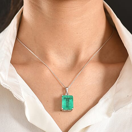 D'Joy Emeraldine Triplet Quartz & White Zircon Solitaire Pendant with Chain (Size 20) in Rhodium Overlay Sterling Silver 18.27 Ct.