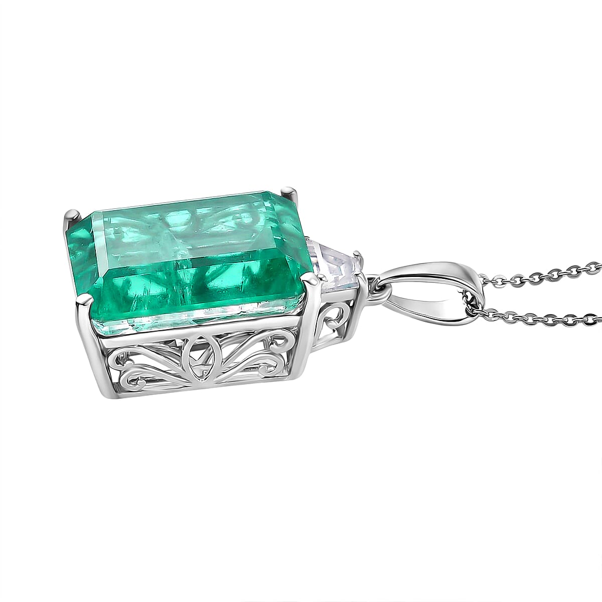 D'Joy Emeraldine Triplet Quartz & White Zircon Solitaire Pendant with Chain (Size 20) in Rhodium Overlay Sterling Silver 18.27 Ct.