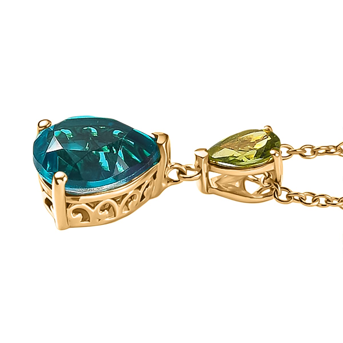D'Joy Capri Blue Quartz & Peridot Pear Cut Pendant with Chain (Size 20) in Yellow Gold Tone 4.32 Ct.