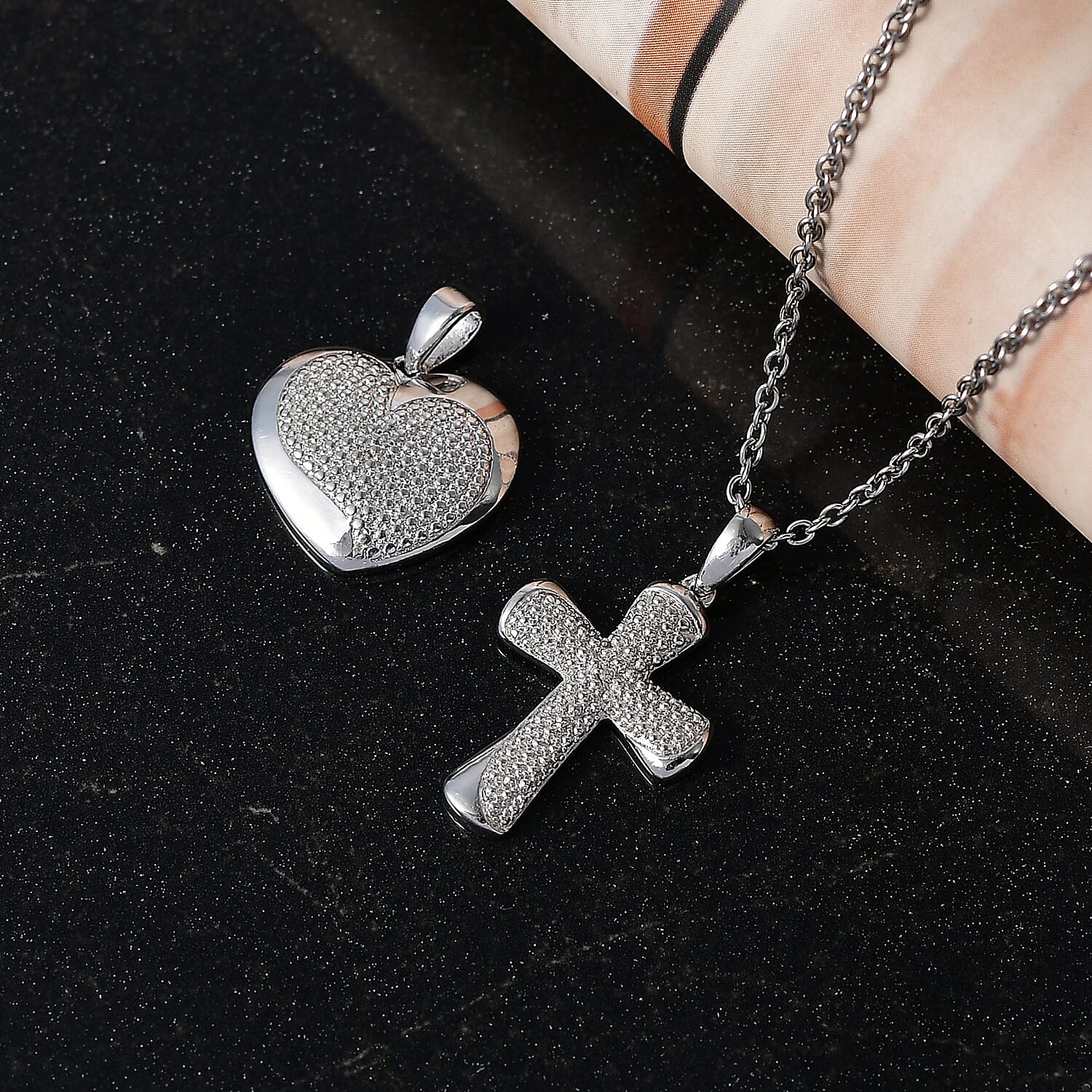 EverTrue Set of 2 - SI-G-H Lab Grown Diamond Cross & Heart Pendant with Chain (Size 20)