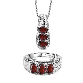 https://tjcuk.sirv.com/Products/44/5/4458155/Set-of-2-EverTrue-Red-Garnet-Ring-Pendant-with-Chain-Size-20-3-27-Ct_4458155.jpg?w=342&h=342