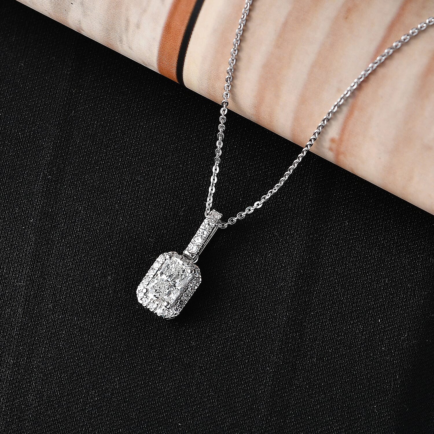 Luxuriant - SGL Certified SI-G-H Lab Grown Diamond Pendant with Chain (Size 20) in Rhodium Overlay Sterling Silver 1.25 Ct.