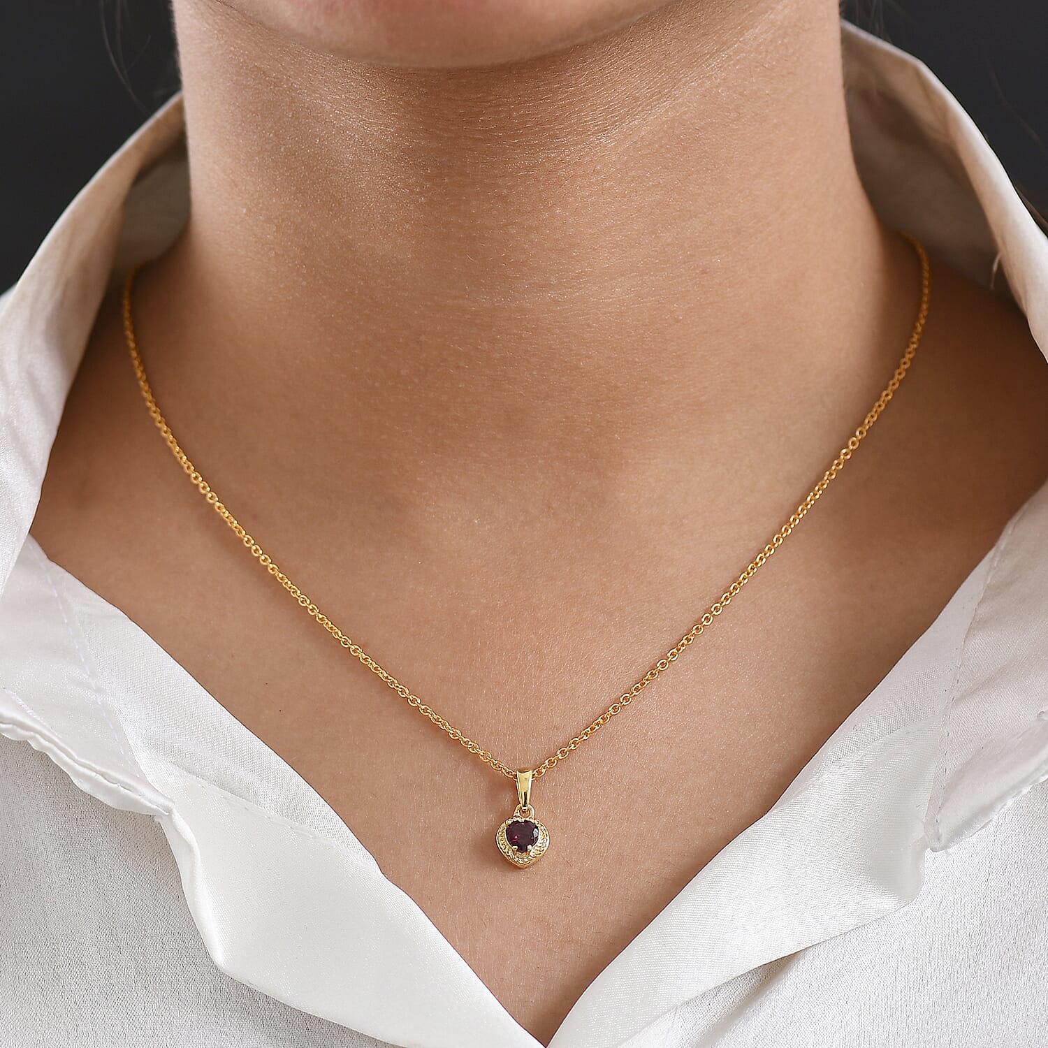 D'Joy Rhodolite Garnet Heart Pendant with Chain (Size 20) in Yellow Gold Tone