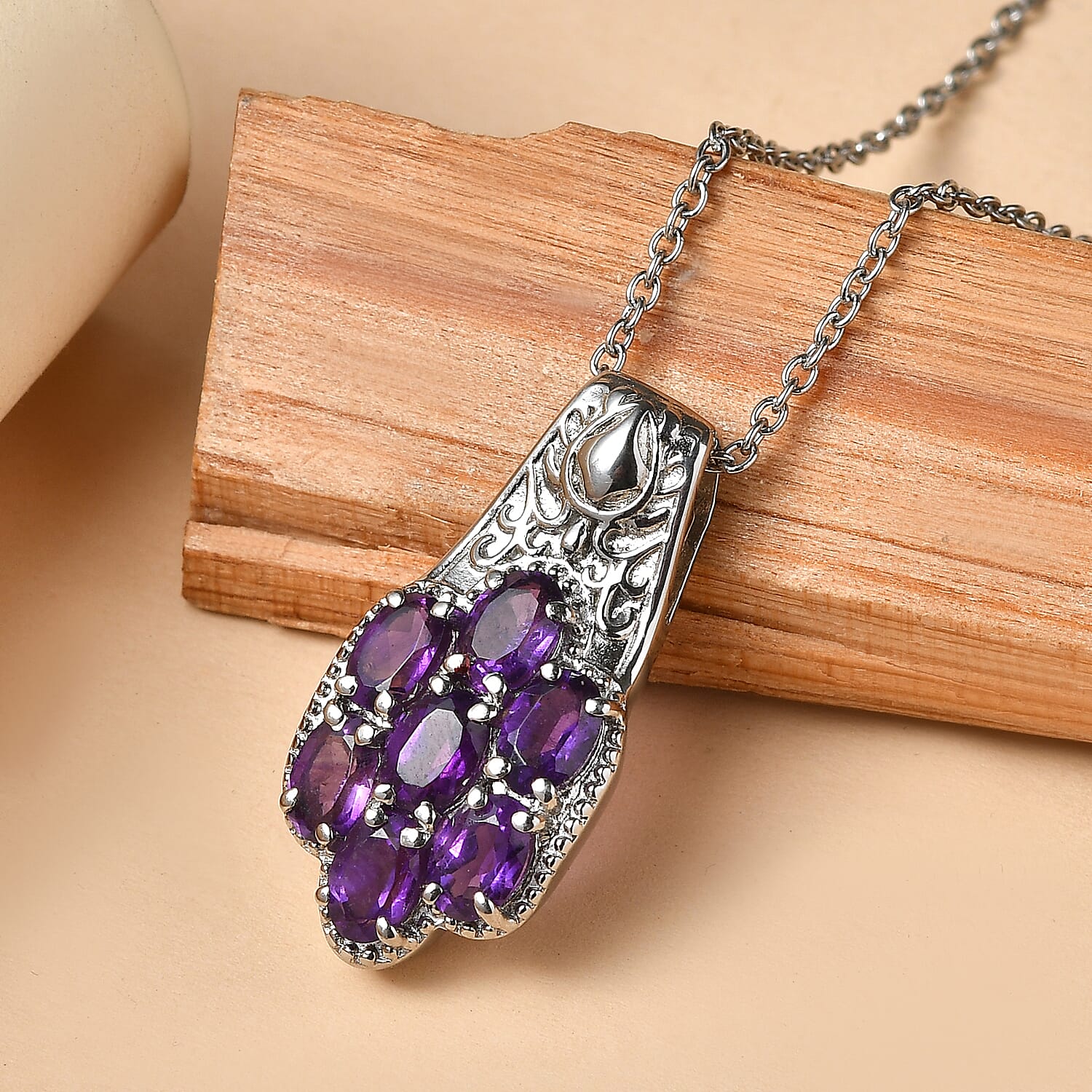 EverTrue Natural Zambian Amethyst Floral Cluster Pendant with Chain With Magnetic Clasp (Size 20) 3.00 Ct.