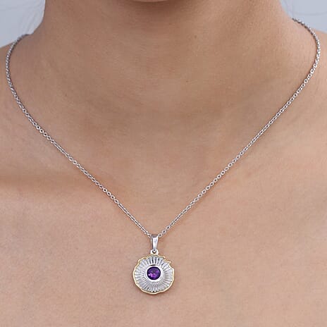 EverTrue - African Amethyst Solitaire Pendant with Chain (Size 20) in Yellow Pen Plating