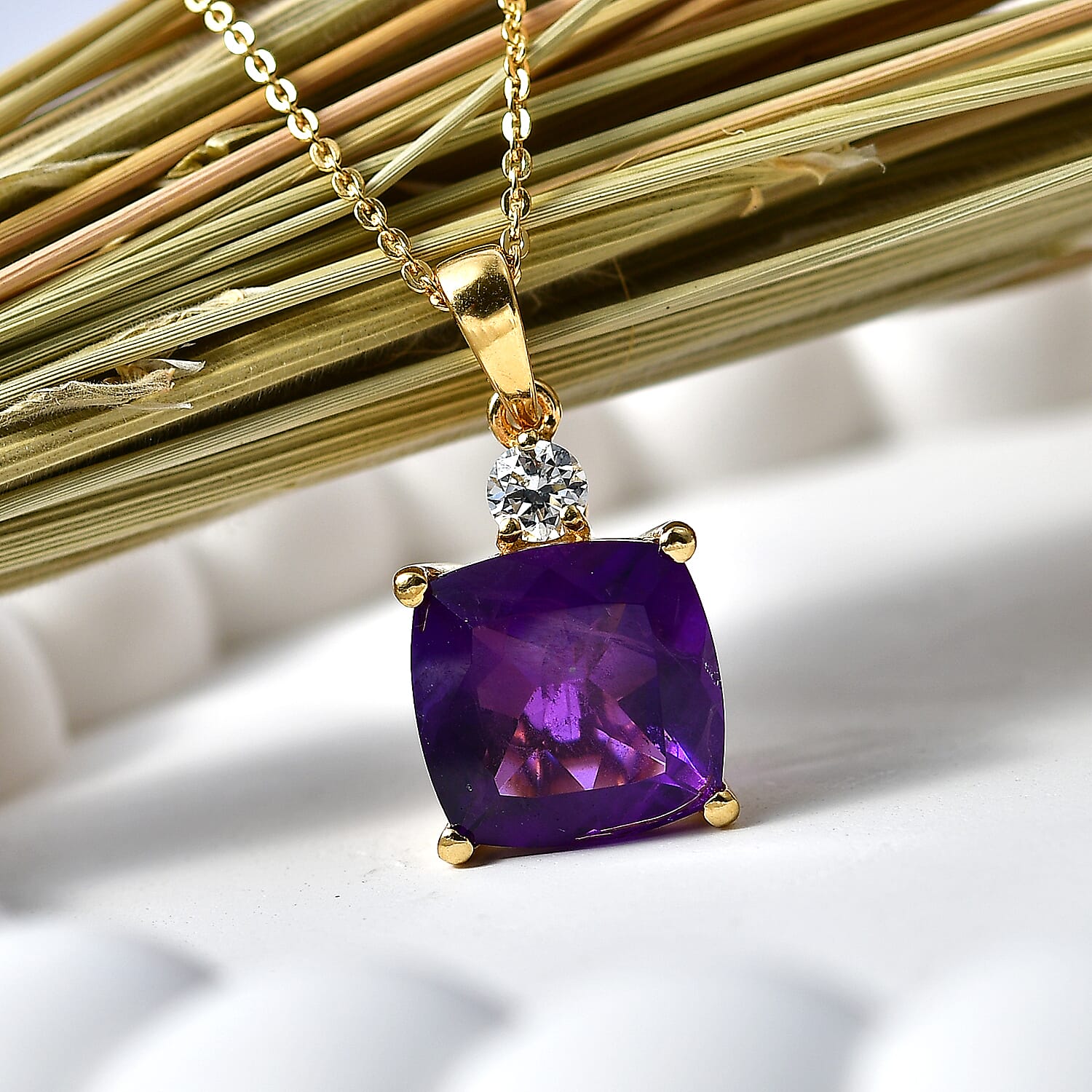 Luxuriant - AAA African Amethyst & Lab Grown Diamond (SI-G-H) Pendant with Chain (Size 20) in 18K Vermeil Yellow Gold Plated Sterling Silver 5.12 Ct.