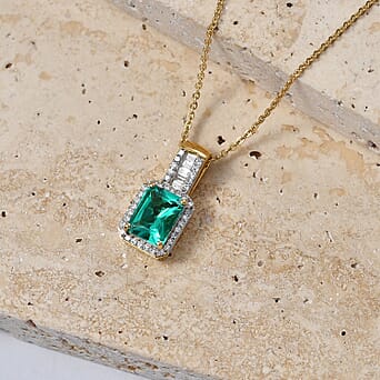 https://tjcuk.sirv.com/Products/44/7/4470165/Lab-Grown-Columbian-Emerald-Lab-Grown-Diamond-Pendant-with-Chain-Size-_4470165_2.jpg?w=342&h=342