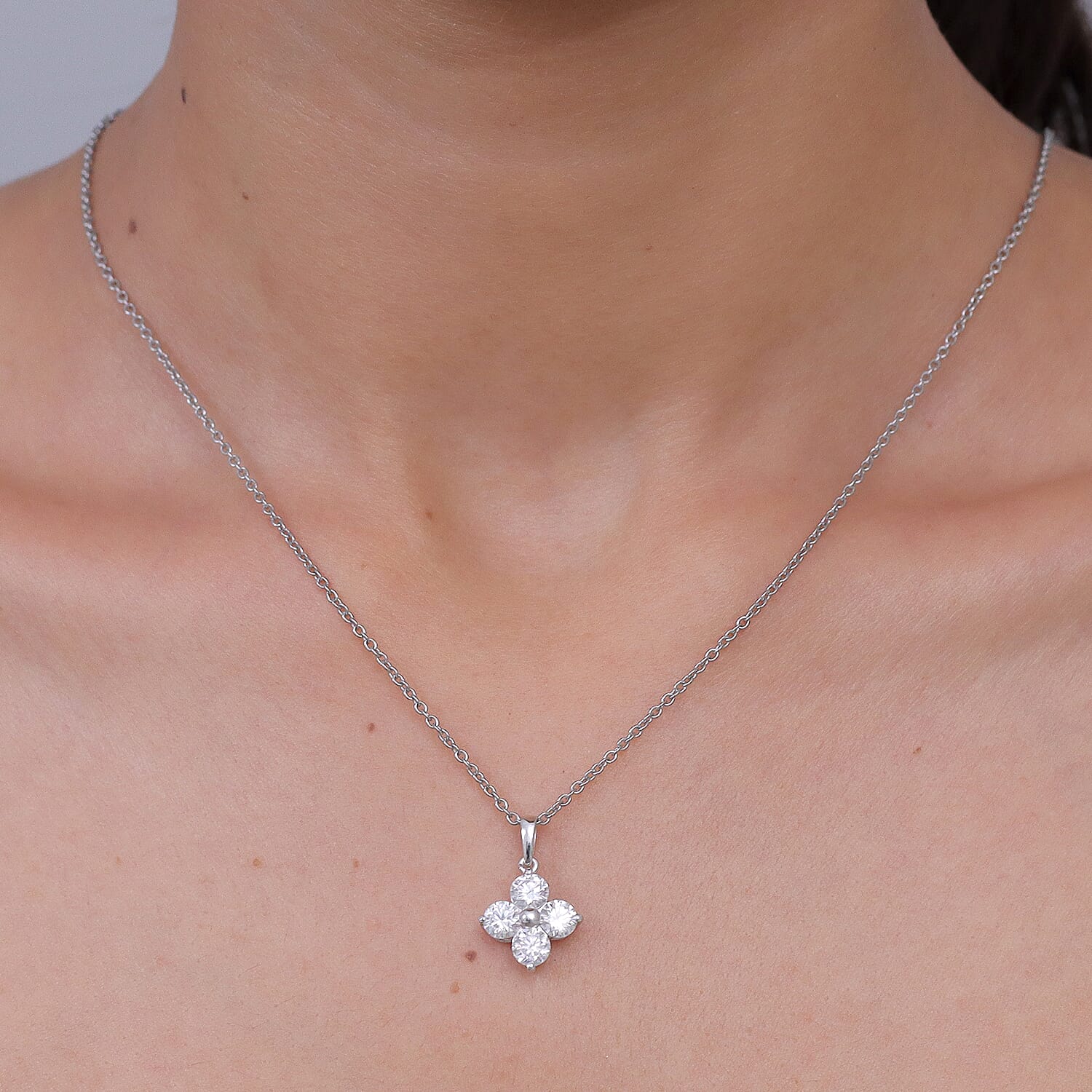 D'Joy - Moissanite Floral Pendant in Platinum Overlay Sterling Silver with Chain (Size 20) 1.77 Ct.