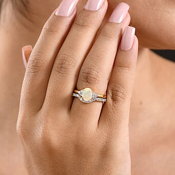 https://tjcuk.sirv.com/Products/44/7/4475143/Set-of-2-Luxuriant-Ethiopian-Opal-Lab-Grown-Diamond-SI-G-H-Ring-in-18K_4475143_1.jpg?w=342&h=342