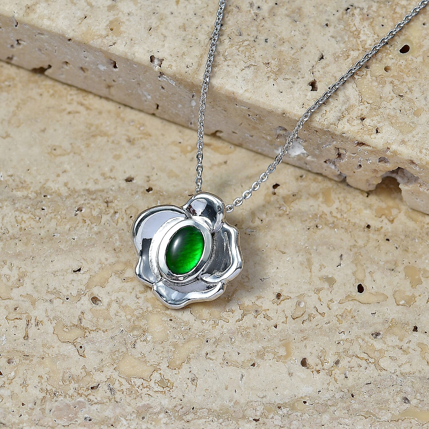 D'Joy - Ammolite Pendant with Chain (Size 20) in Rhodium Overlay Sterling Silver