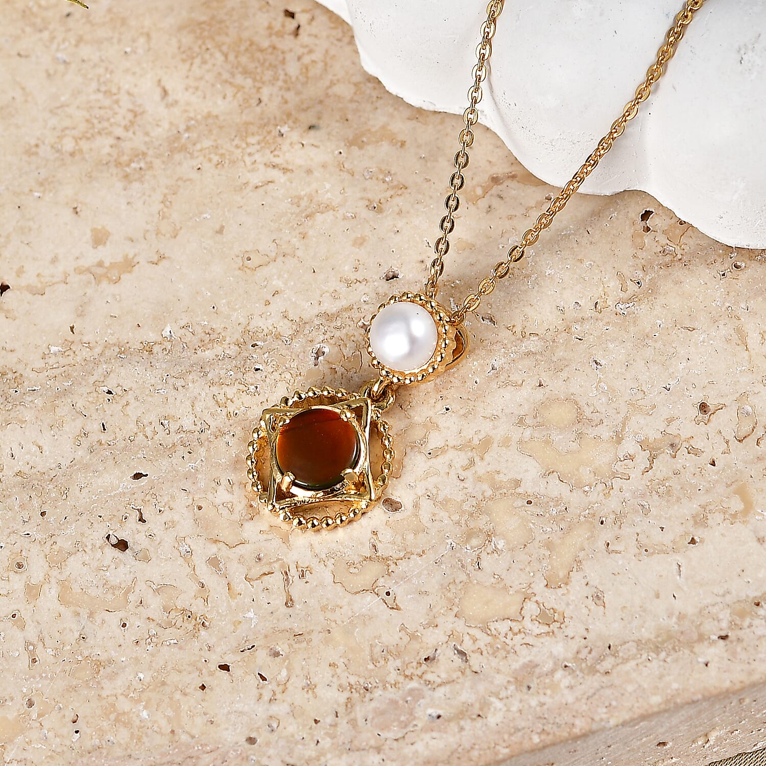 D'Joy - Ammolite & Fresh Water Pearl Pendant with Chain (Size 20) in 18K Vermeil Yellow Gold Plated Sterling Silver 1.50 Ct.