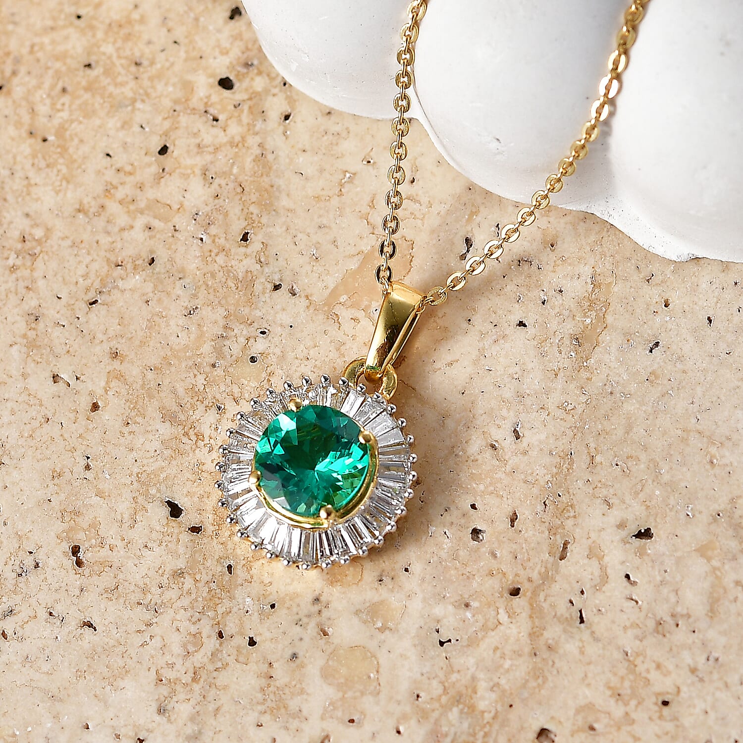 Luxuriant - AAA Lab Grown Columbian Emerald & Lab Grown Diamond (SI-G-H) Halo Pendant with Chain (Size 20) in 18K Vermeil Yellow Gold Plated Sterling Silver 1.64 Ct.