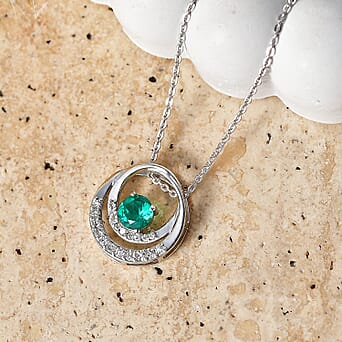 https://tjcuk.sirv.com/Products/44/7/4477371/Luxuriant-Lab-Grown-Columbian-Emerald-Lab-Grown-Diamond-SI-G-H-Pendant_4477371_2.jpg?w=342&h=342