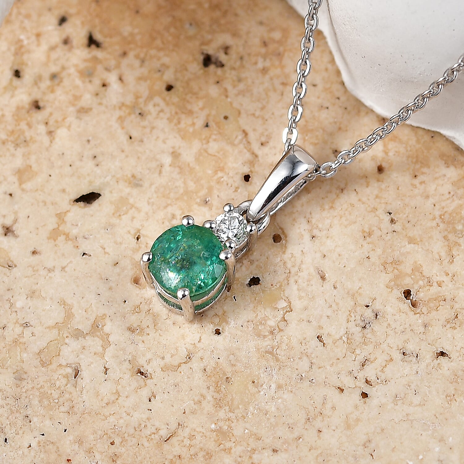 Zambian Emerald,  Lab Grown Diamond Pendant with Torn Chain 19DC (Size 20) in Rhodium Overlay Sterling Silver 0.06 ct  0.547  Ct.