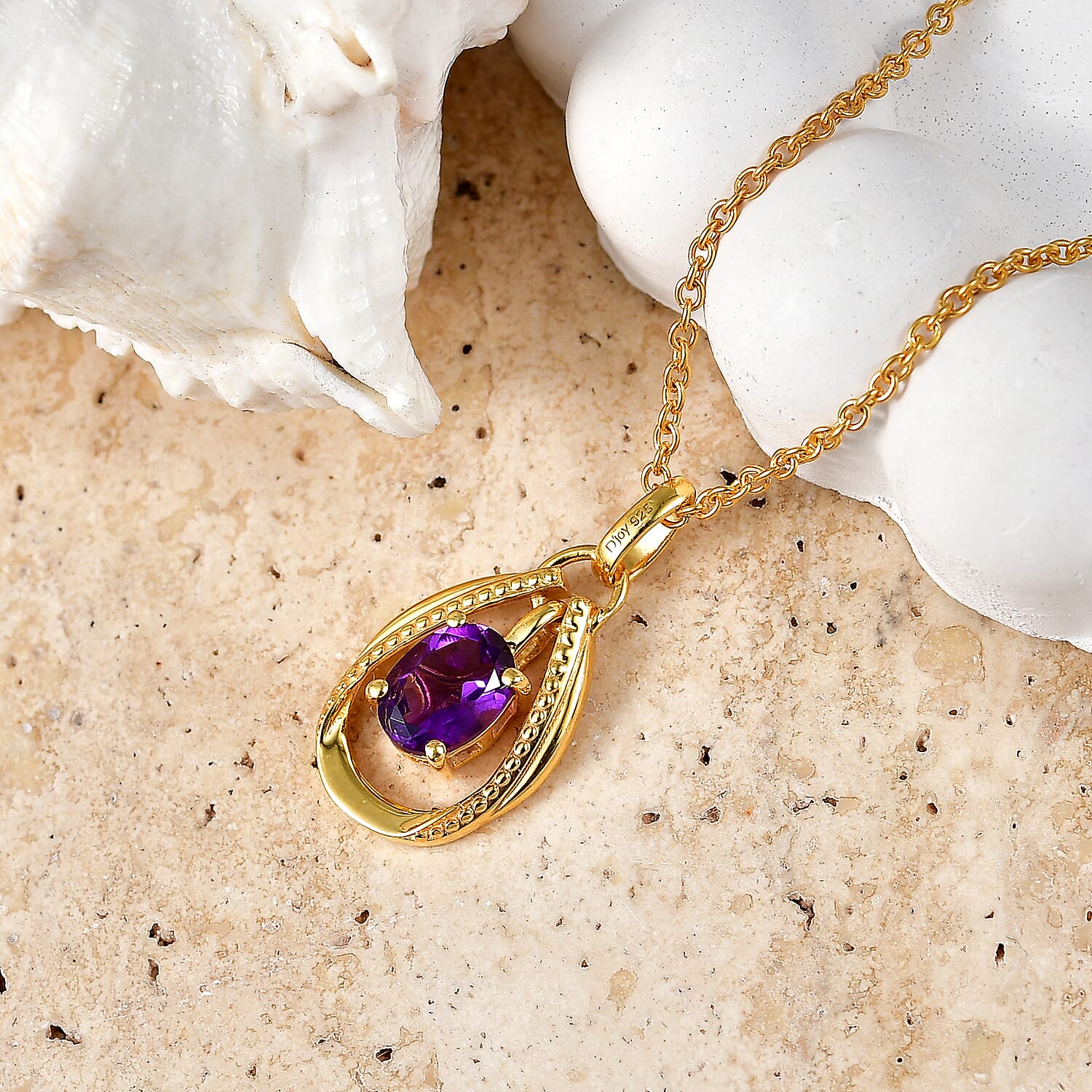 D'Joy - AAA Zambian Amethyst Pendant in Yellow Gold Plated Sterling Silver with Chain (Size 20) 1.14 Ct.