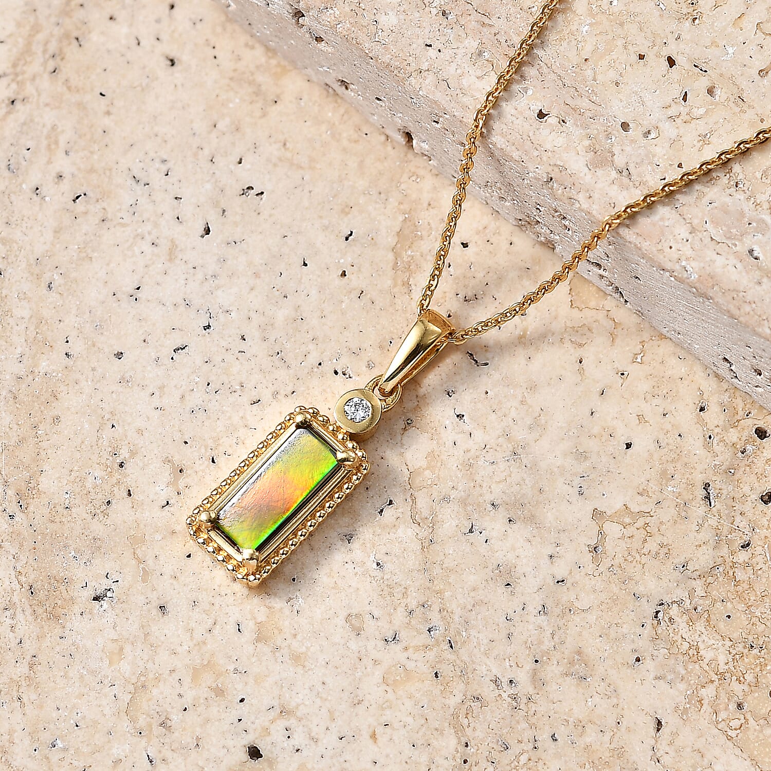 Luxuriant - Ammolite & Lab Grown Diamond (SI-G-H) Pendant with Chain (Size 20) in 18K Vermeil Yellow Gold Plated Sterling Silver 1.20 Ct.