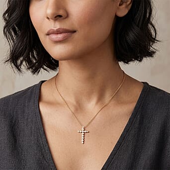 https://tjcuk.sirv.com/Products/44/8/4488317/Luxuriant-Lab-Grown-Diamond-SI-G-H-Pendant-with-Chain-Size-20-in-18K-V_4488317_1.jpg?w=342&h=342