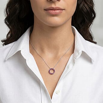 https://tjcuk.sirv.com/Products/44/8/4488473/Luxuriant-Radiant-Ember-Garnet-Lab-Grown-Diamond-SI-G-H-Pendant-with-C_4488473_1.jpg?w=342&h=342