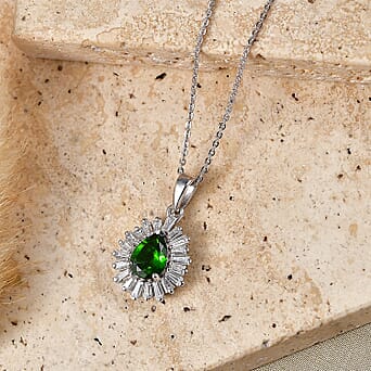https://tjcuk.sirv.com/Products/44/9/4490511/D-Joy-Natural-Chrome-Diopside-Moissanite-Halo-Pendant-with-Chain-Size-_4490511_2.jpg?w=342&h=342