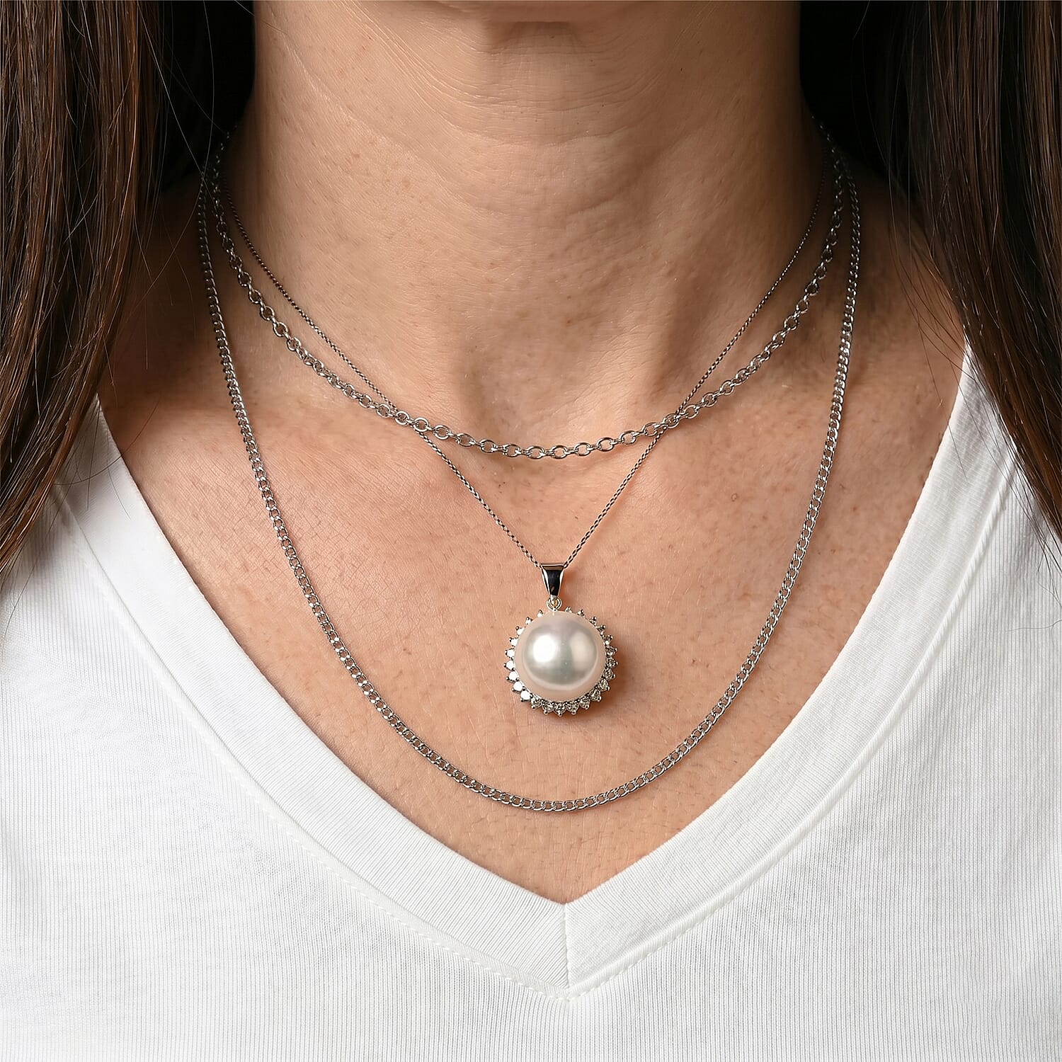 D'Joy - AAA White Edison Pearl (12-13mm) & Lab Grown Diamond Halo Pendant with Chain (Size 18) in Rhodium Overlay Sterling Silver 13.90 Ct.