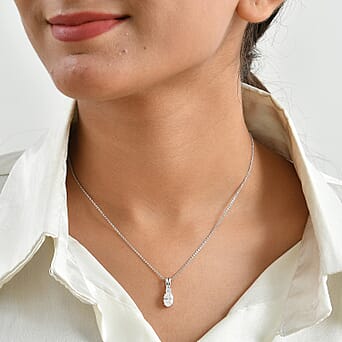 https://tjcuk.sirv.com/Products/45/0/4501790/Luxuriant-SGL-Certified-Lab-Grown-Diamond-SI-G-H-Two-Stone-Pendant-wit_4501790_1.jpg?w=342&h=342