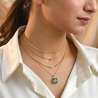https://tjcuk.sirv.com/Products/45/0/4503100/Luxuriant-Lab-Grown-Columbian-Emerald-Lab-Grown-Diamond-SI-G-H-Pendant_4503100_2.jpg?w=342&h=342
