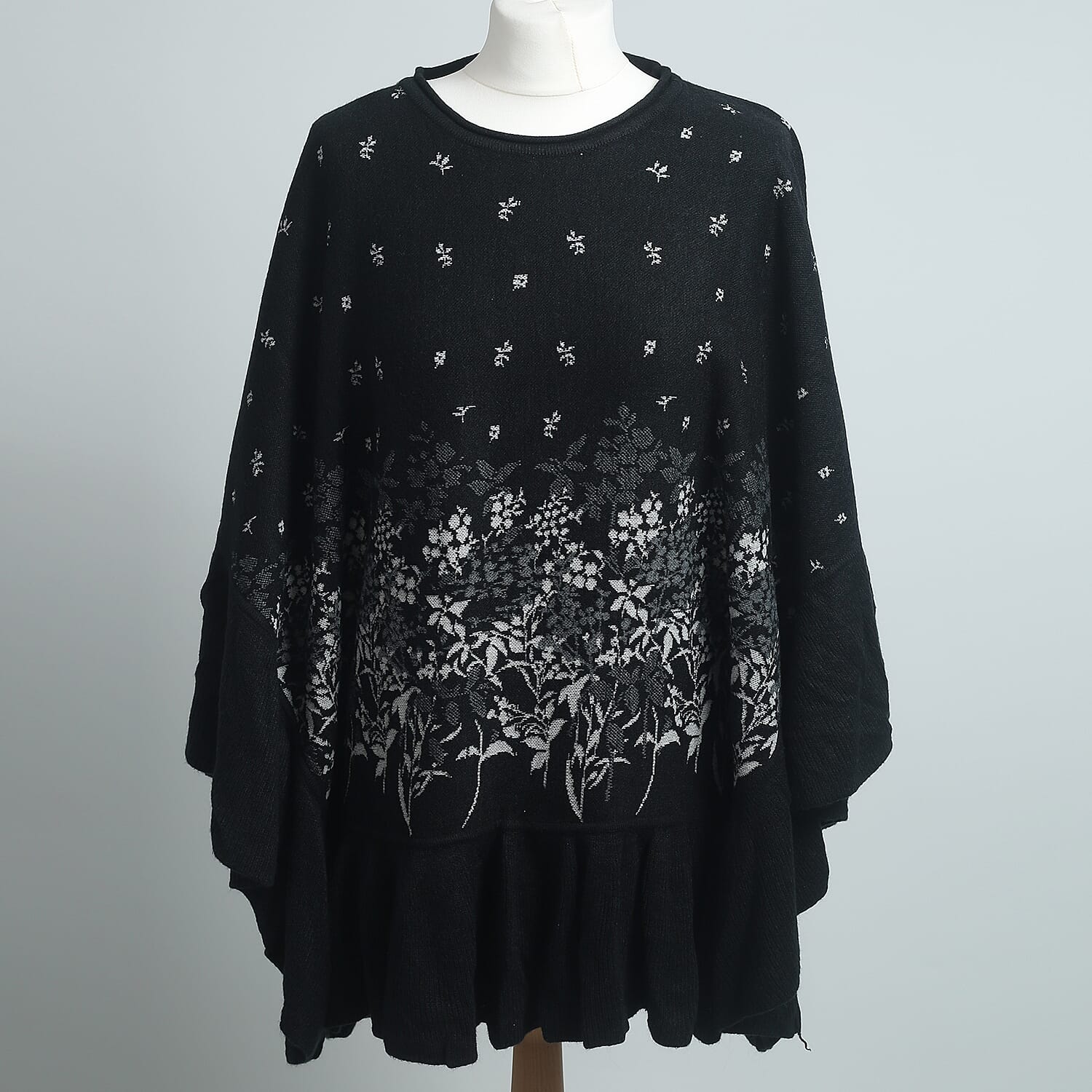 Floral Print Poncho (size 95x70cm) - Black