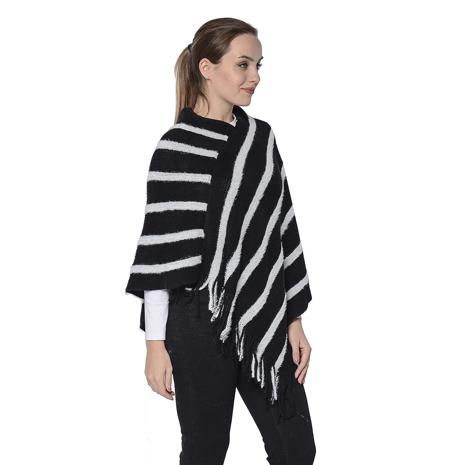 Stripe Pattern Poncho in Black and White (54x70cm)