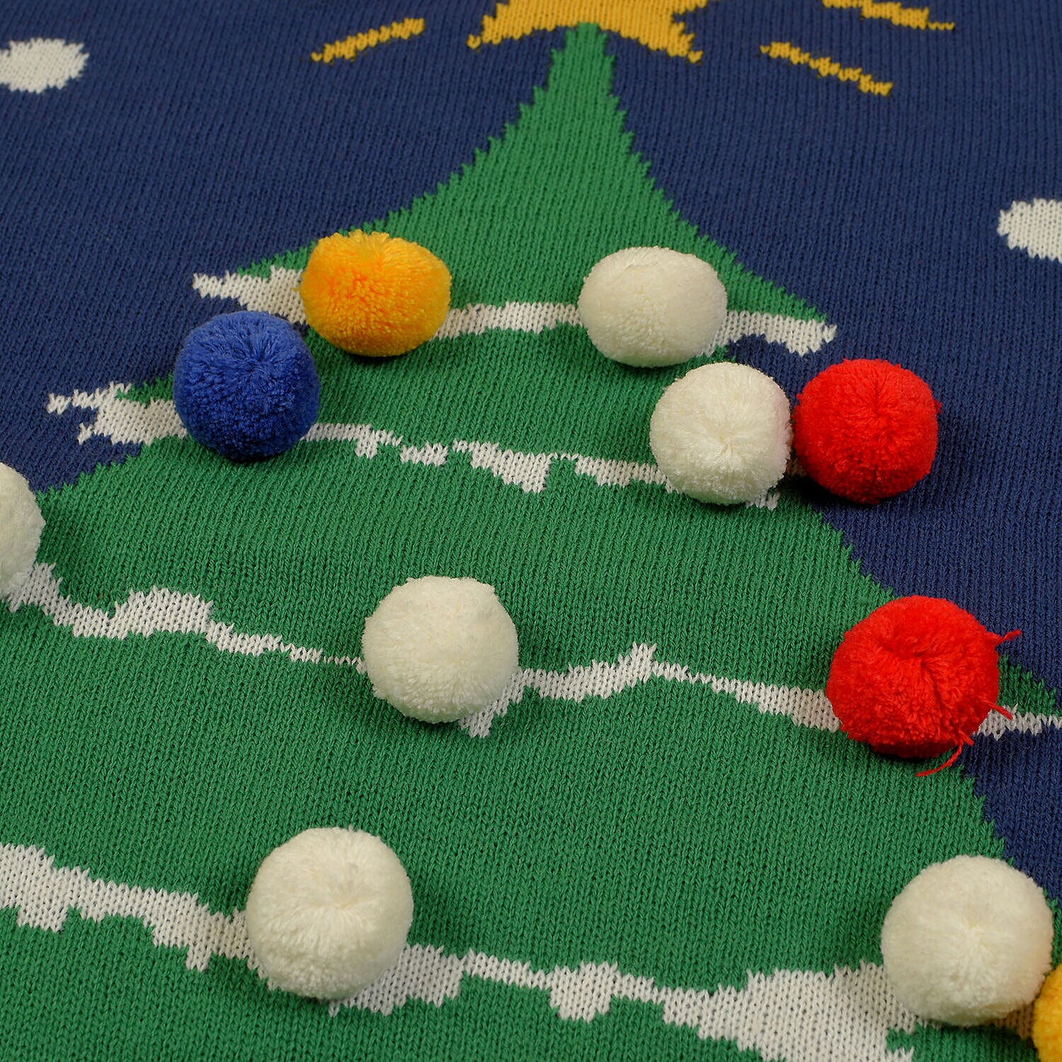 Crew Neck Knitted Man Jumper W/Xmas Tree Graphic (Size M) - Navy and Green