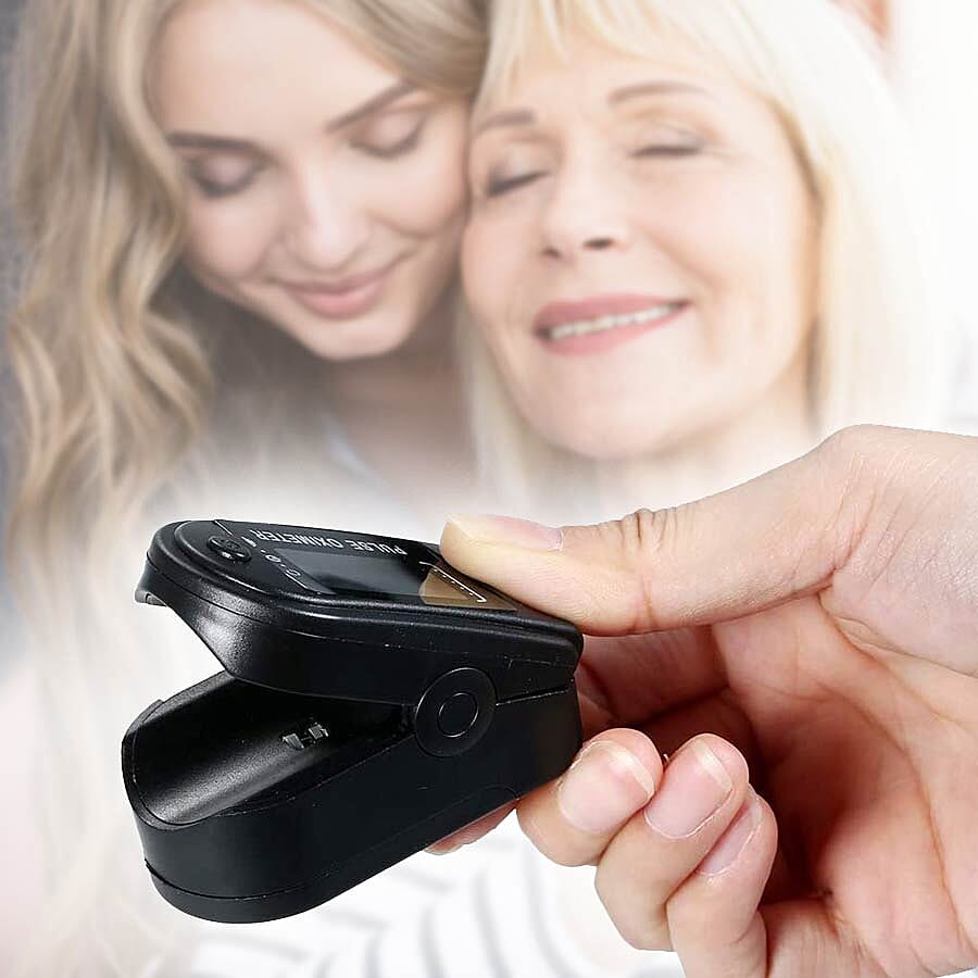 Pulse Oximeter, Oxygen Saturation Monitor (Requires 2 AAA Batteries - Not Included) - Black