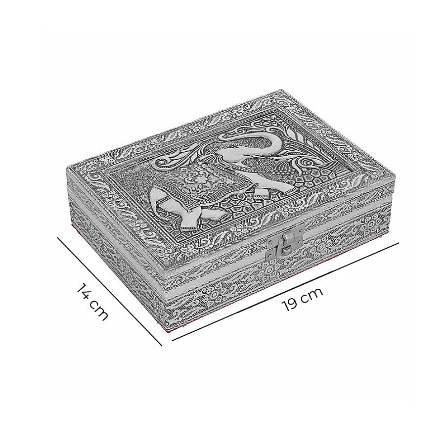 3D Embossed Collection Handcrafted Elephant Oxidised Jewellery Box (Size 19x14cm)