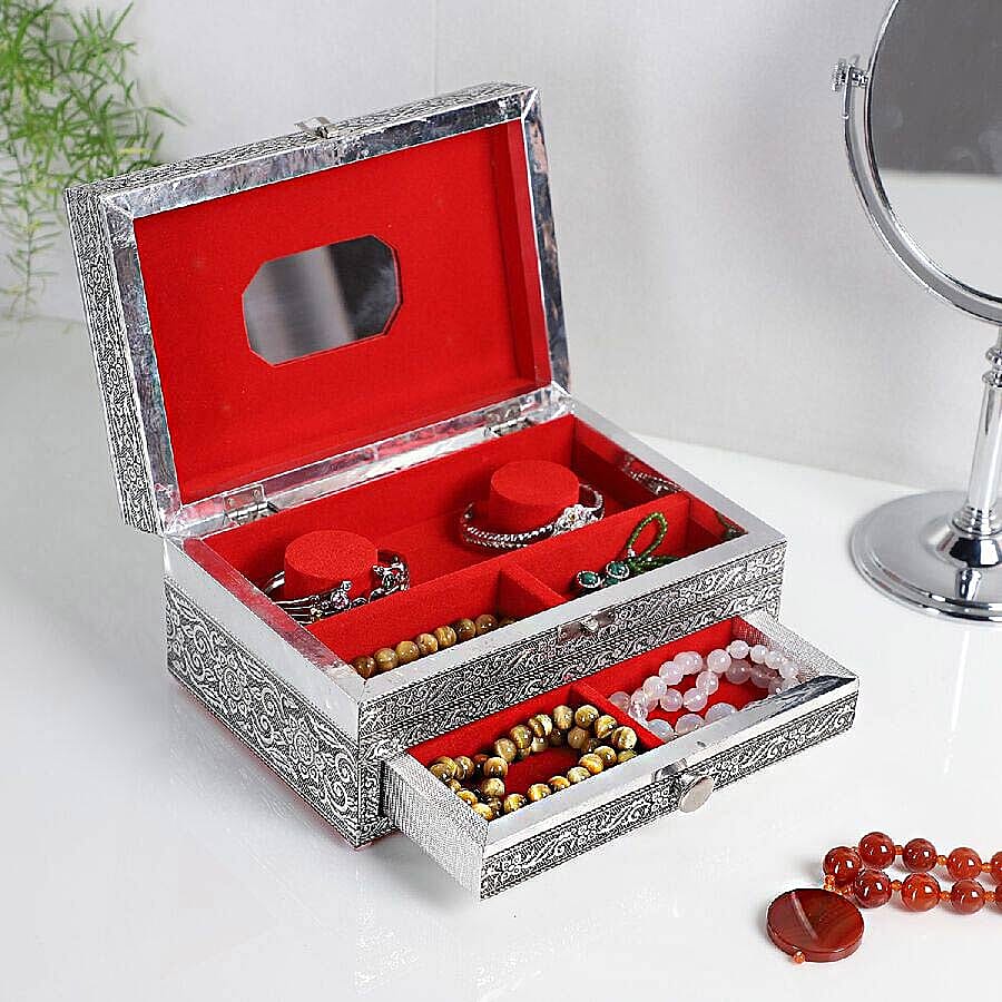 3D Embossed Collection Handcrafted Elephant Design Oxidised Jewellery Box with Drawer Chest (Size 22.8x15.2cm)