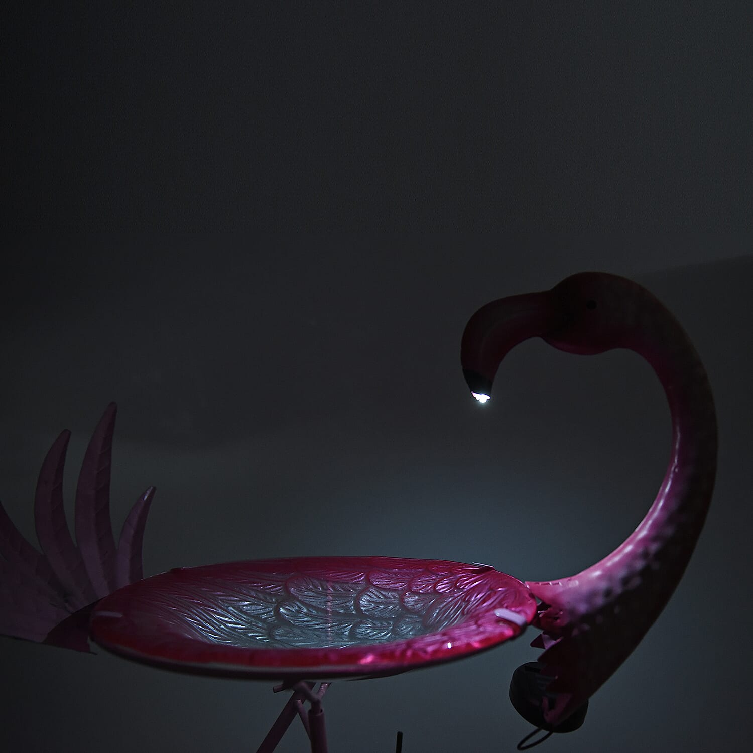 Garden Theme Flamingo Shaped Birdbath with Solar Light - Pink