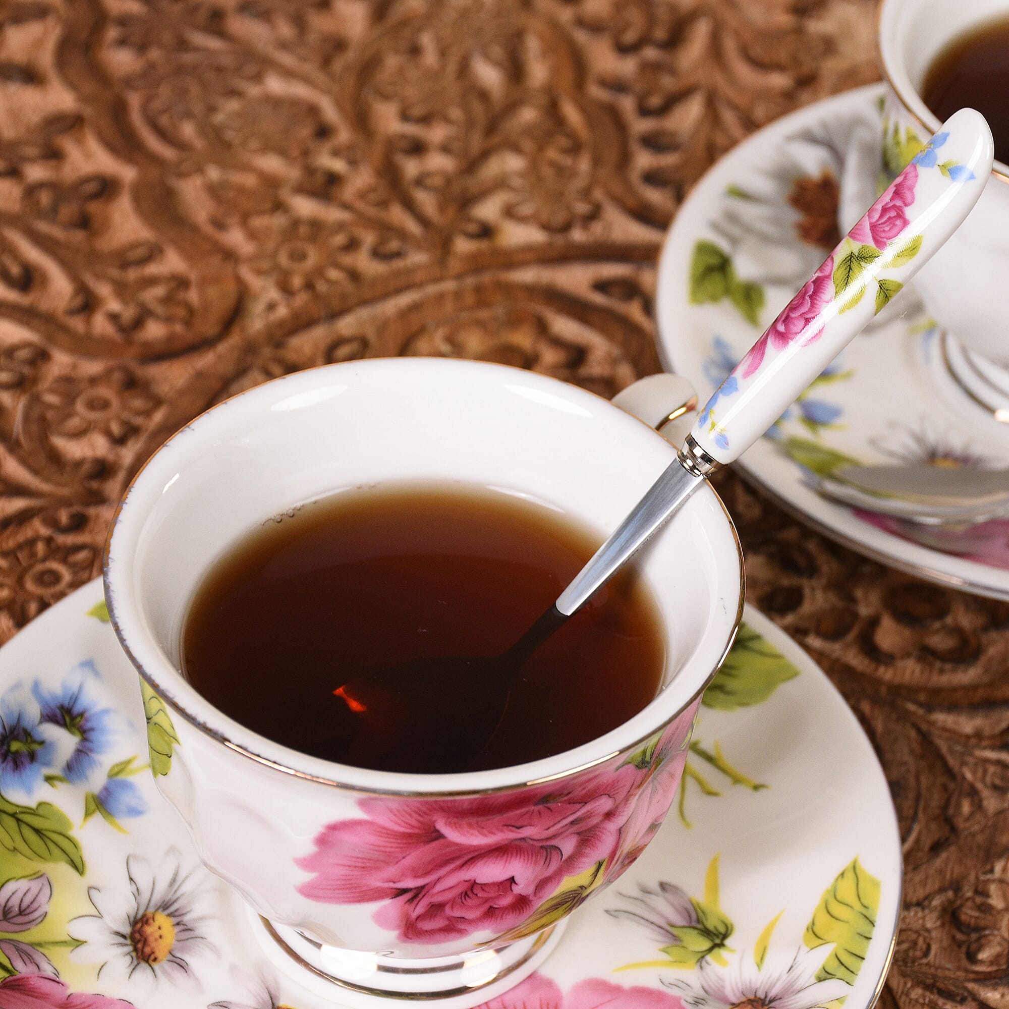 Set of 6 - European Cup Set with Flower Pattern in White and Pink Colour