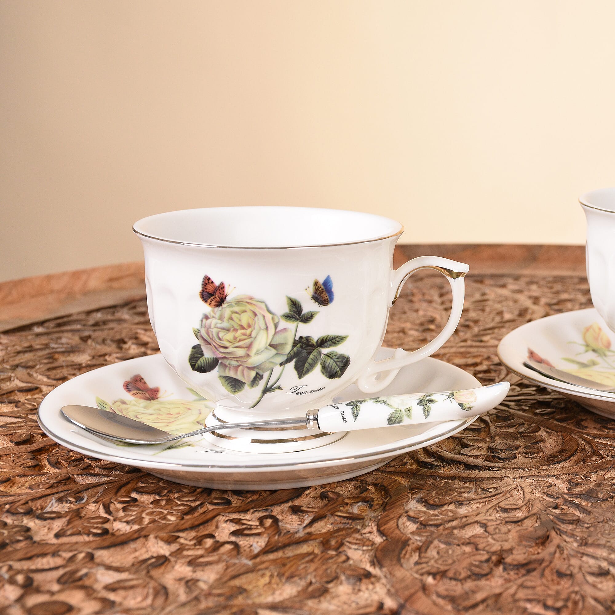 Set of 6 - European Cup Set with Rose Pattern in White and Yellow Colour