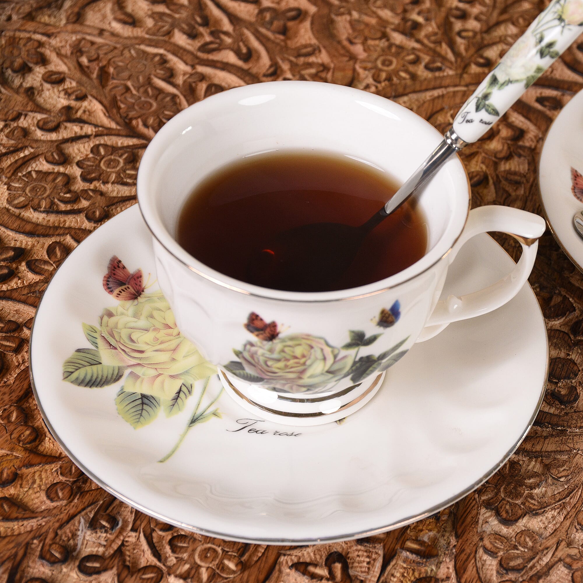 Set of 6 - European Cup Set with Rose Pattern in White and Yellow Colour