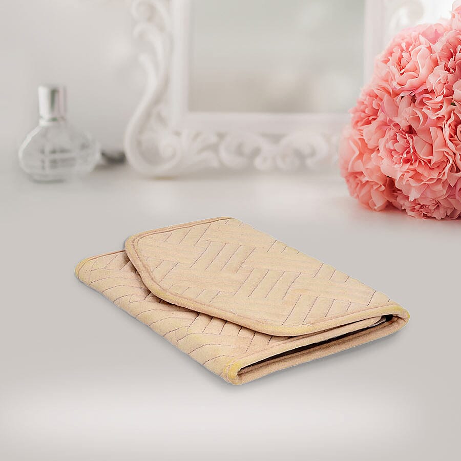 Jewellery Roll Organiser Magnetic Snap Closure Handbag (Size: 16x20.3x2.5Cm) - Beige
