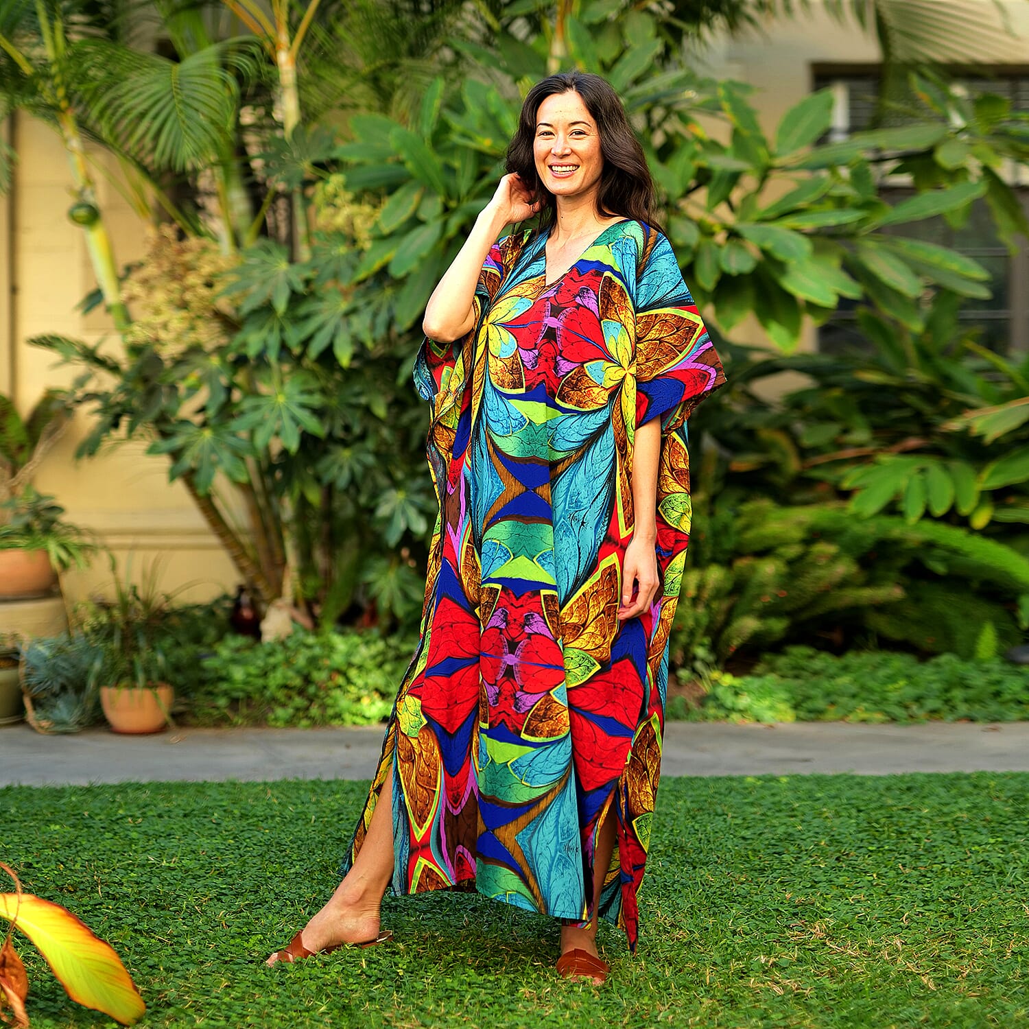 Winlar Multi Colour Floral Pattern Long V-Neck Kaftan (One Size)